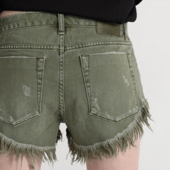 One Teaspoon Super Khaki Brandos Relax Fit Denim Shorts Size 27 - Picture 3 of 12